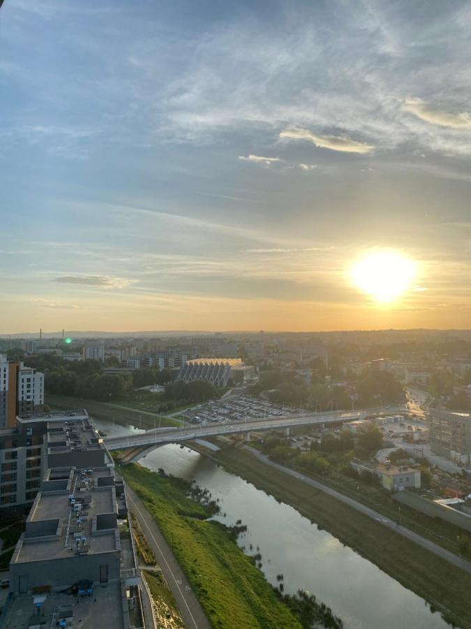 Capital Towers Splendor Apartment Rzeszow Exterior photo